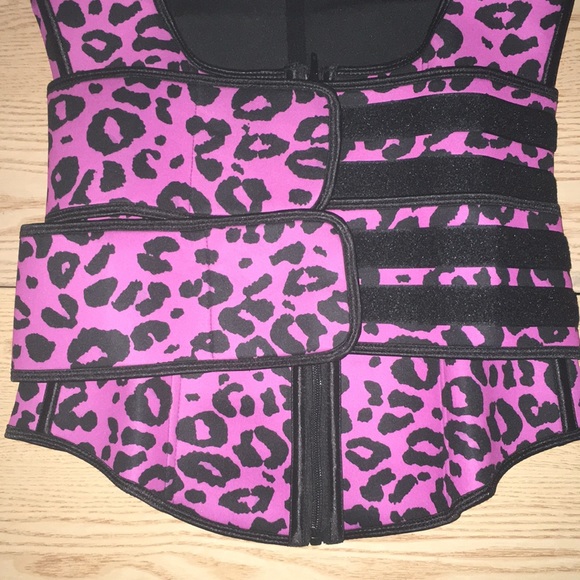 New Pink Black Animal Print Waist Trainer Size Medium - Picture 9 of 14